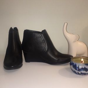 Adorable black booties